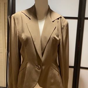 Brand Magaschoni  size 8, 100% silk, color coffee brown